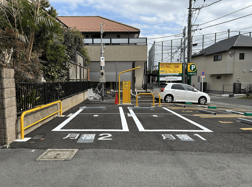 菊野台３丁目の外観・駐車場イメージ1枚目