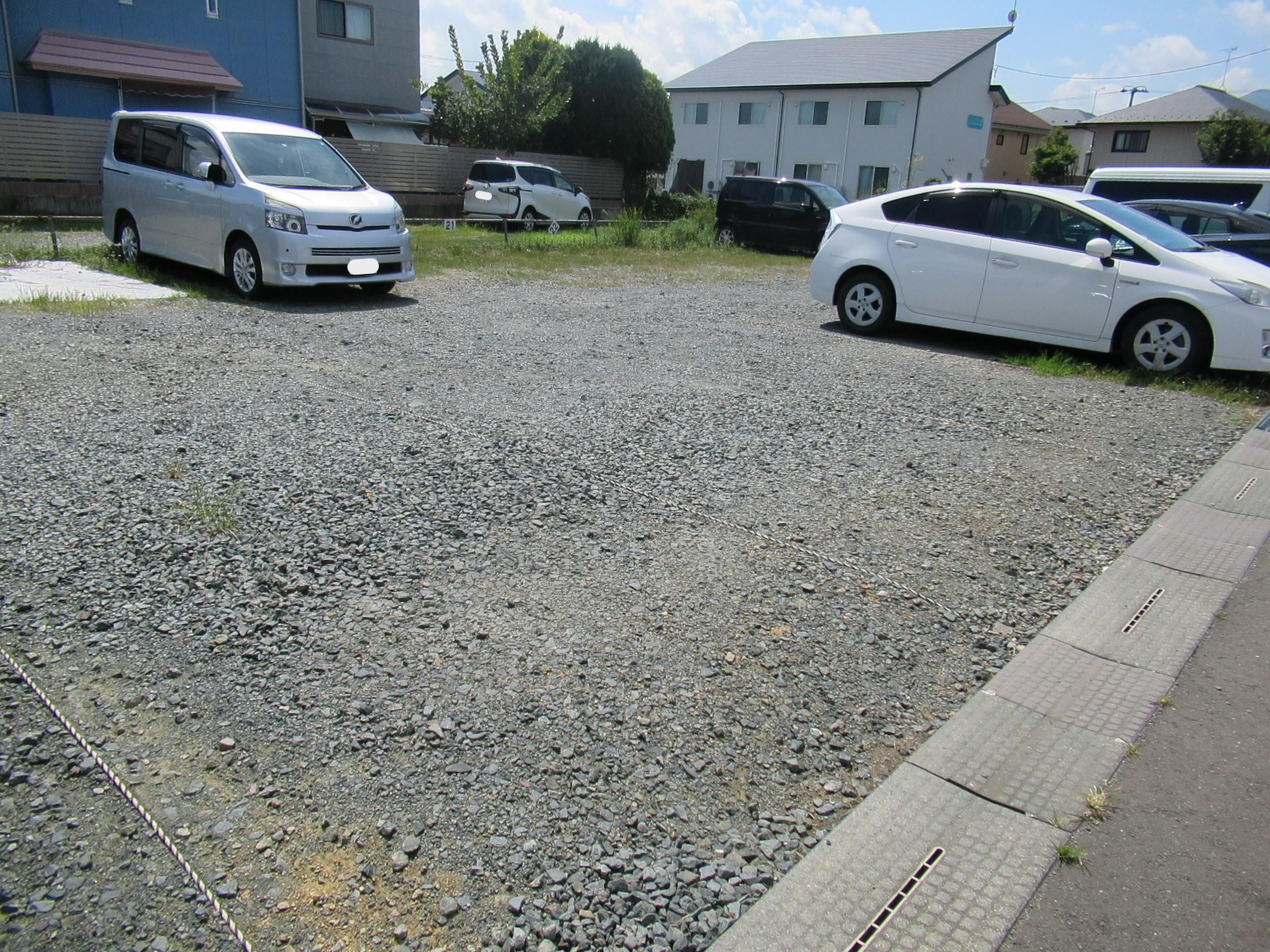 岩舘駐車場の外観・駐車場イメージ1枚目