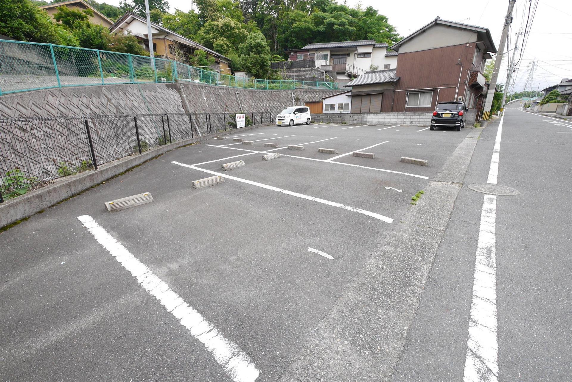 京良城町駐車場の外観・駐車場イメージ2枚目