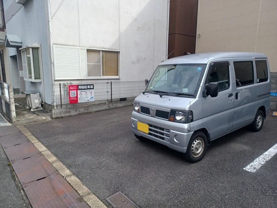 小倉町南浦29-6ガレージの外観・駐車場イメージ2枚目