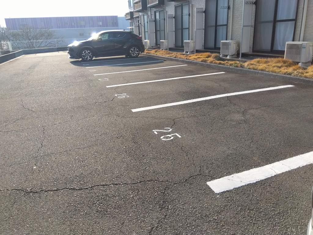 タウンコートＴＷＯ(26180)の外観・駐車場イメージ2枚目