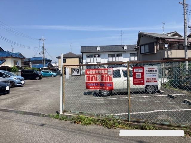 ハイツ殿山台駐車場の外観・駐車場イメージ2枚目