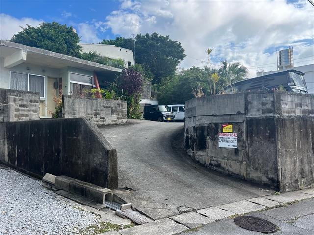 ハピネス駐車場の外観・駐車場イメージ2枚目