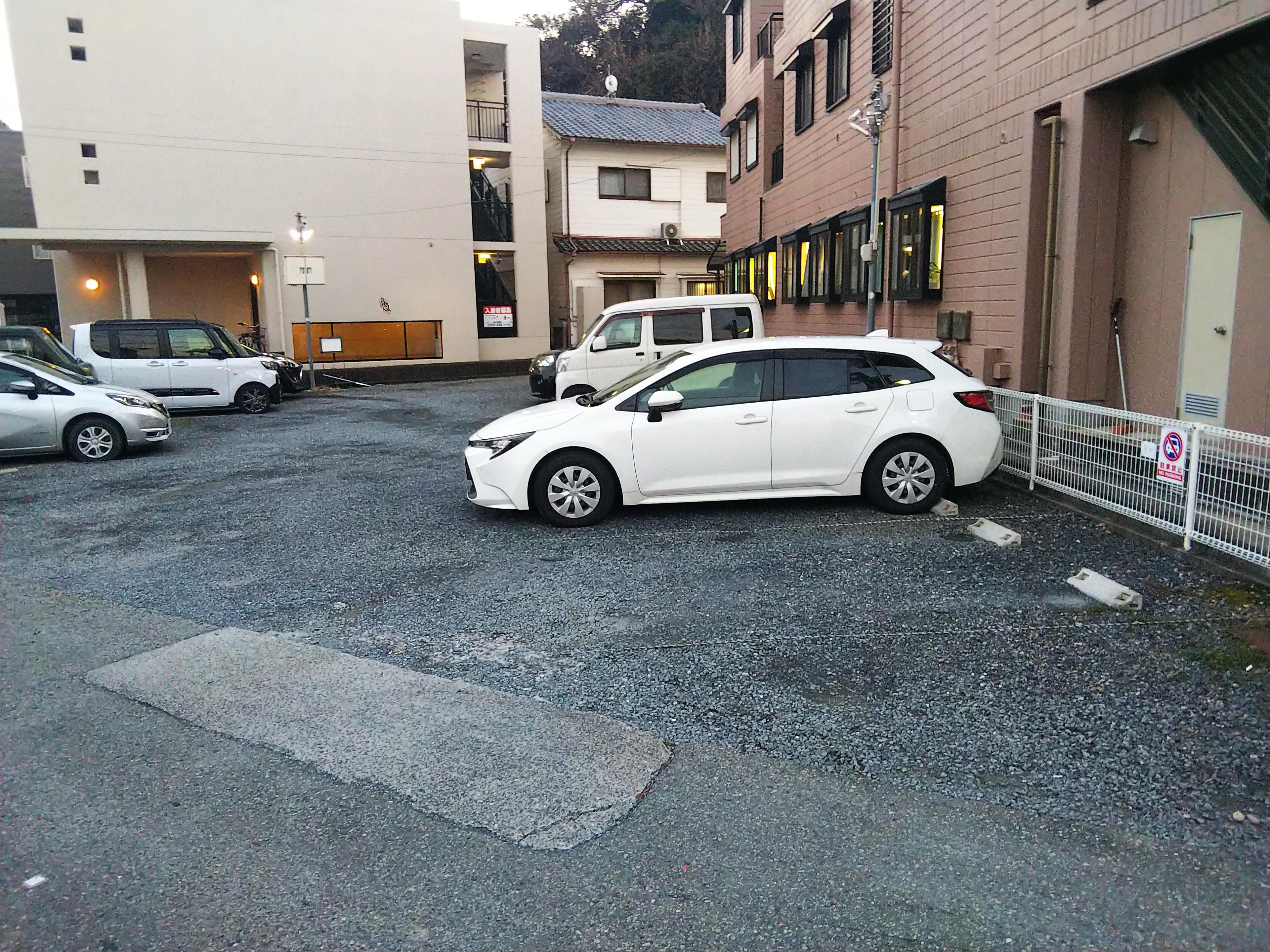 モータープール中秀の外観・駐車場イメージ2枚目