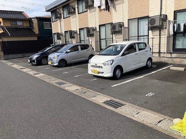 ステイブルー１２(28456)の外観・駐車場イメージ1枚目