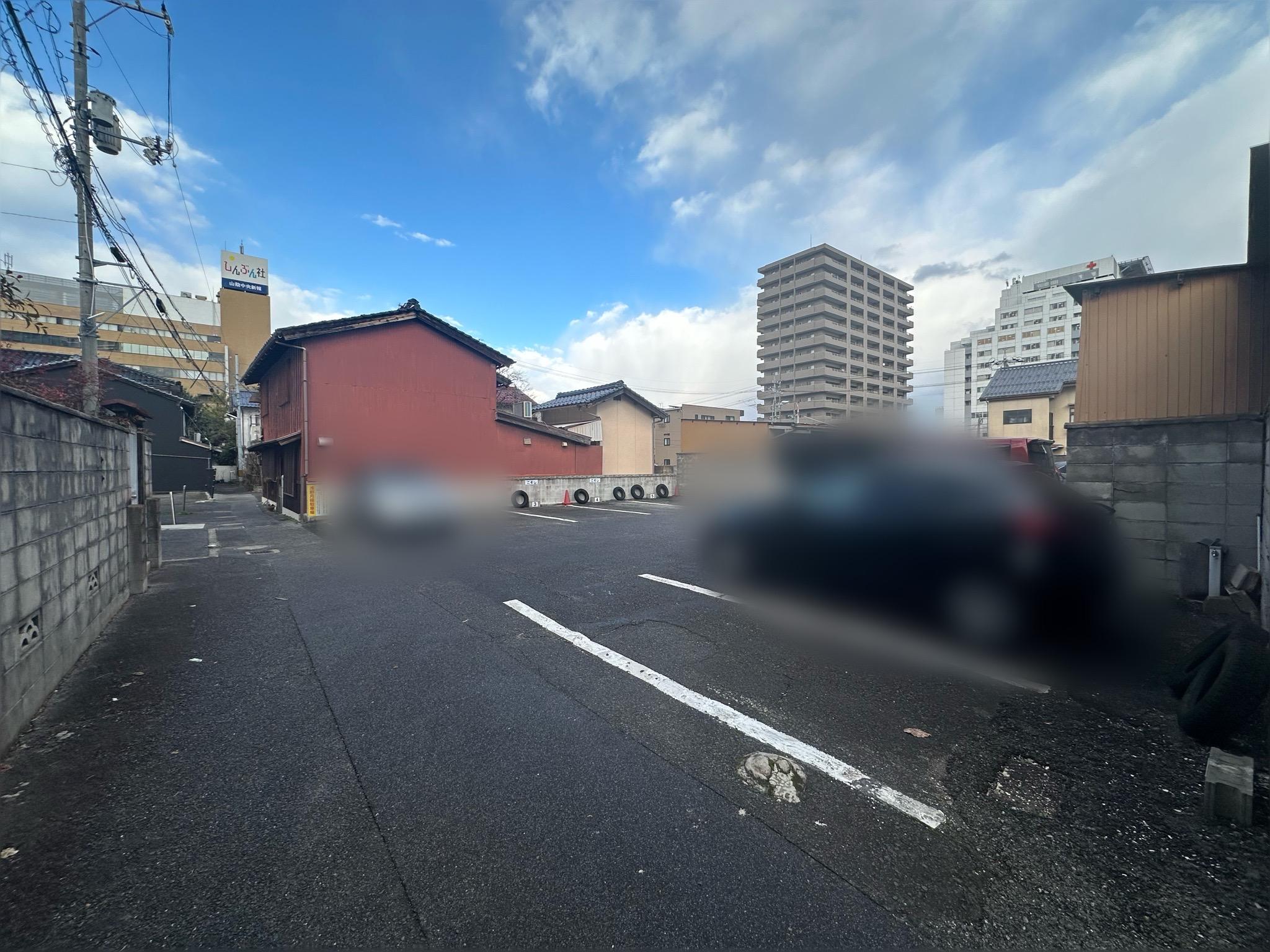 浅野月極駐車場の外観・駐車場イメージ3枚目