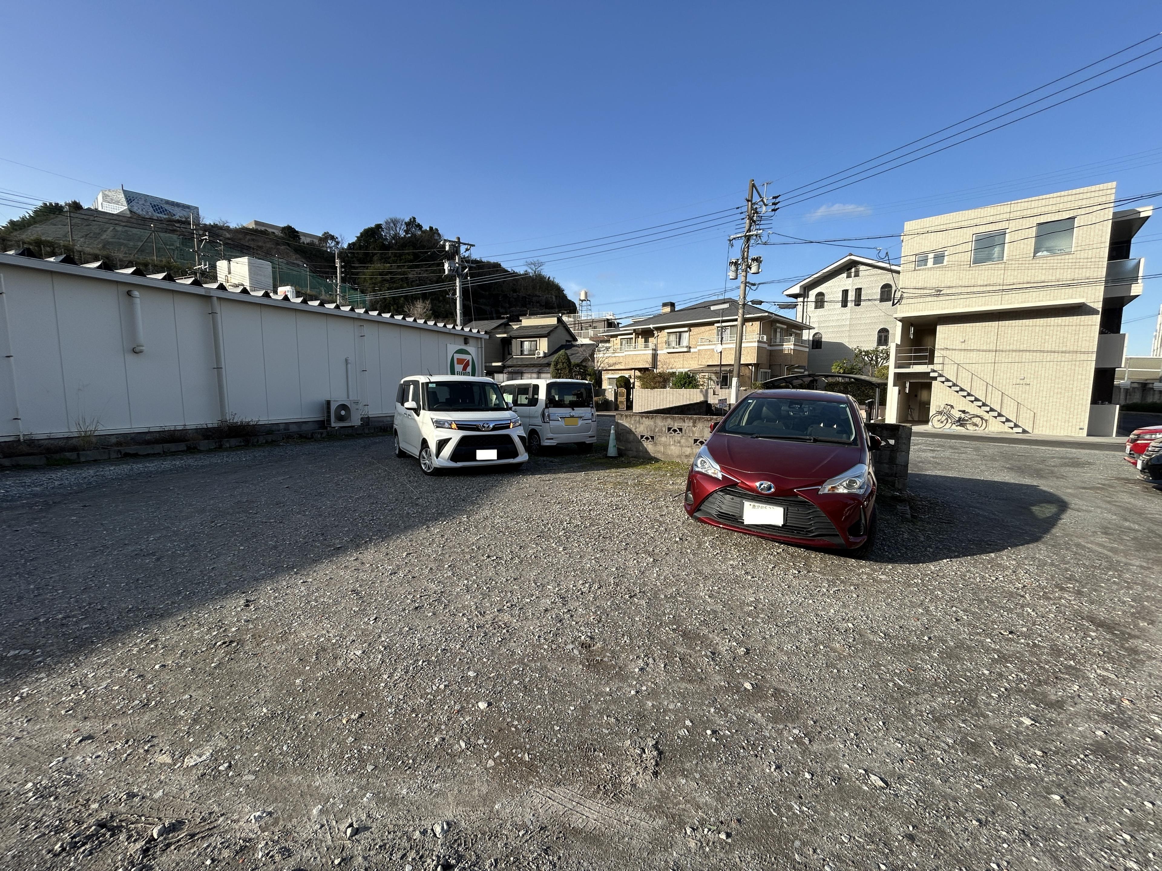 南郡元町駐車場の外観・駐車場イメージ2枚目