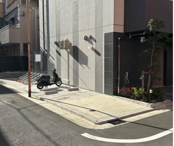 墨田区本所4丁目駐車場の外観・駐車場イメージ1枚目