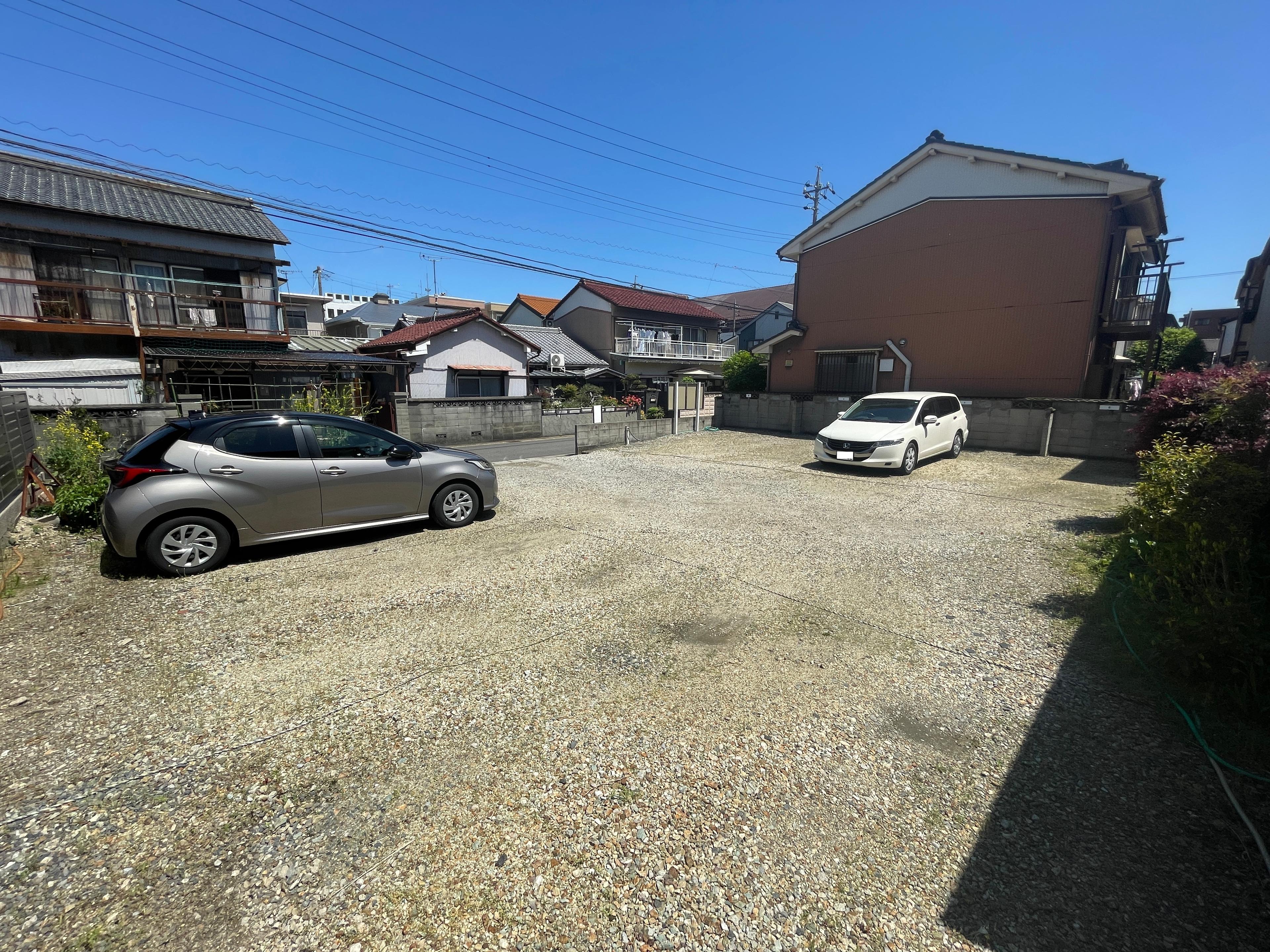 能住駐車場の外観・駐車場イメージ2枚目