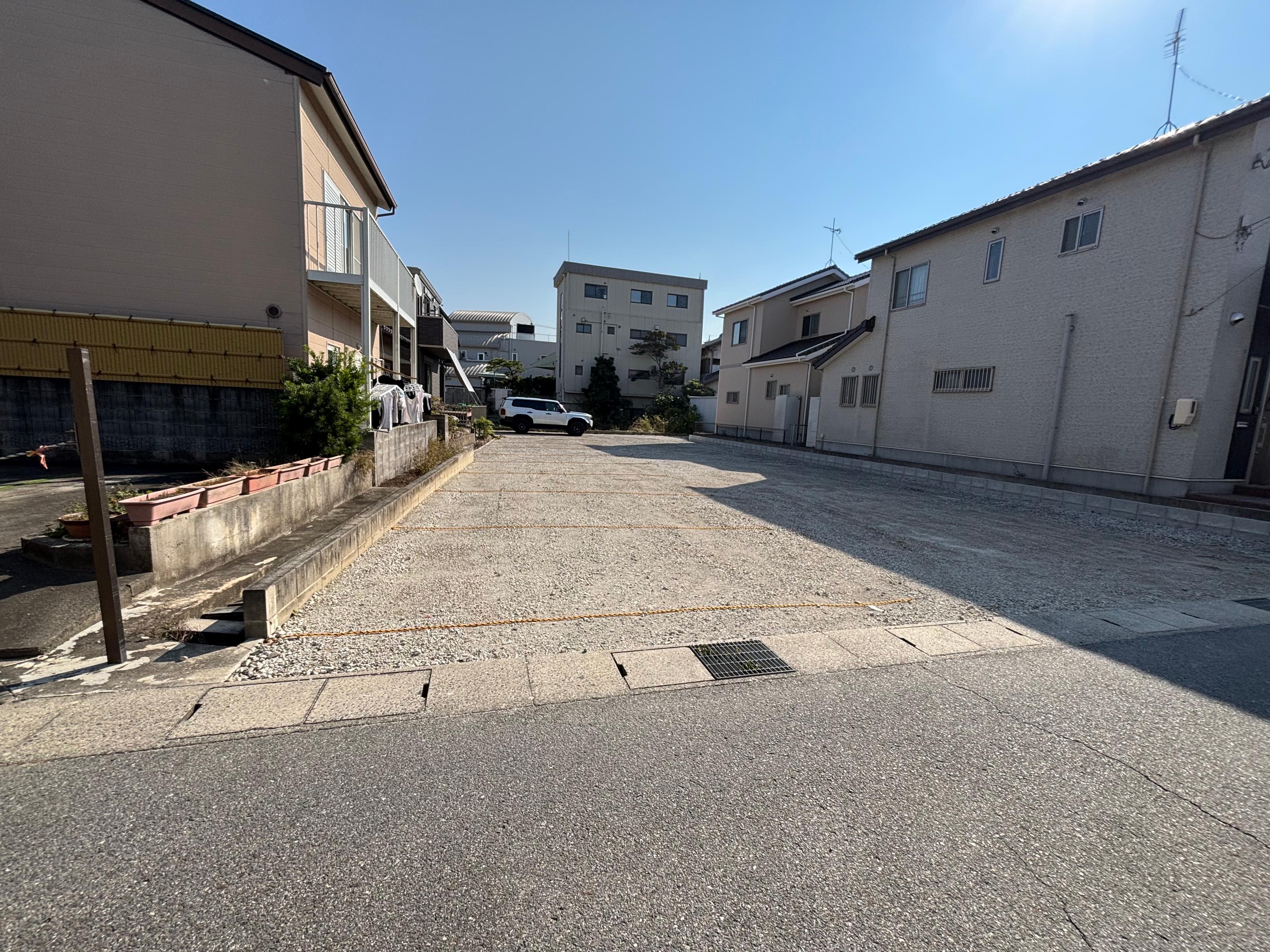 鈴沢駐車場の外観・駐車場イメージ1枚目