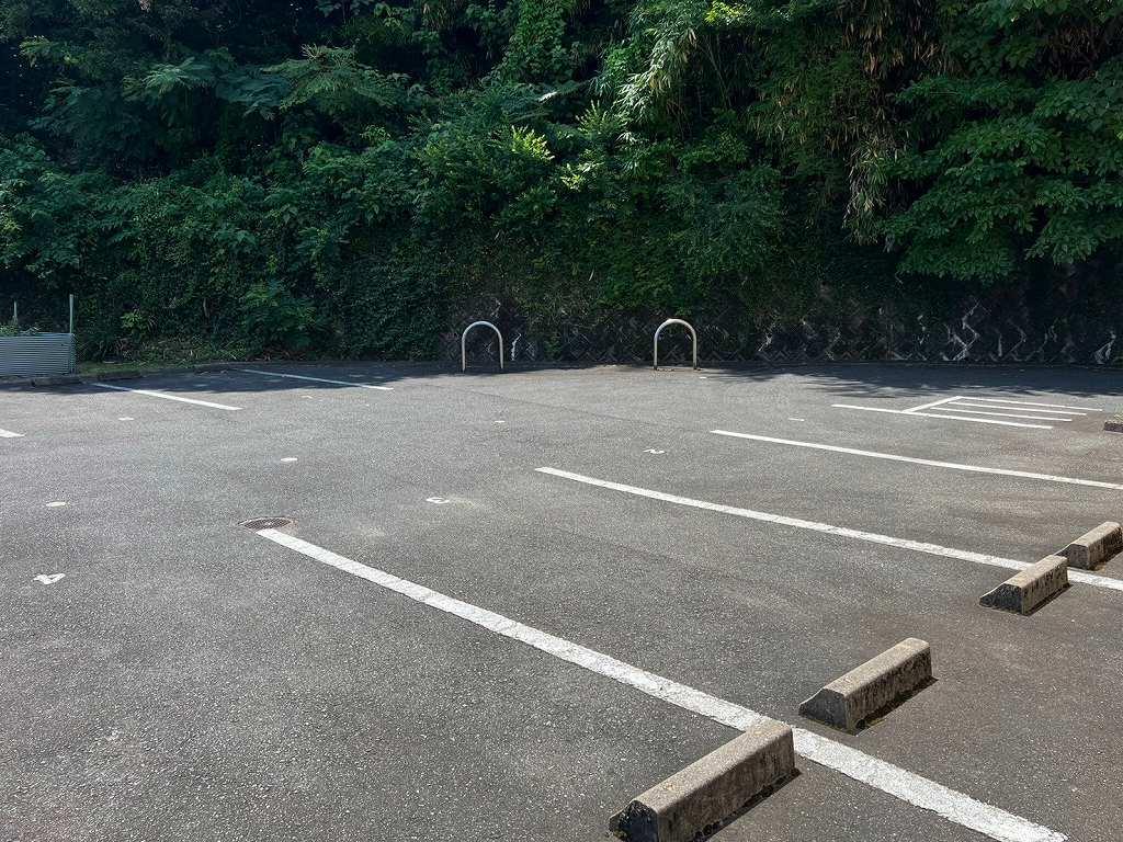 アトリオⅡ(18168)の外観・駐車場イメージ1枚目