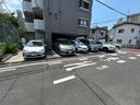 B216駐車場の駐車場