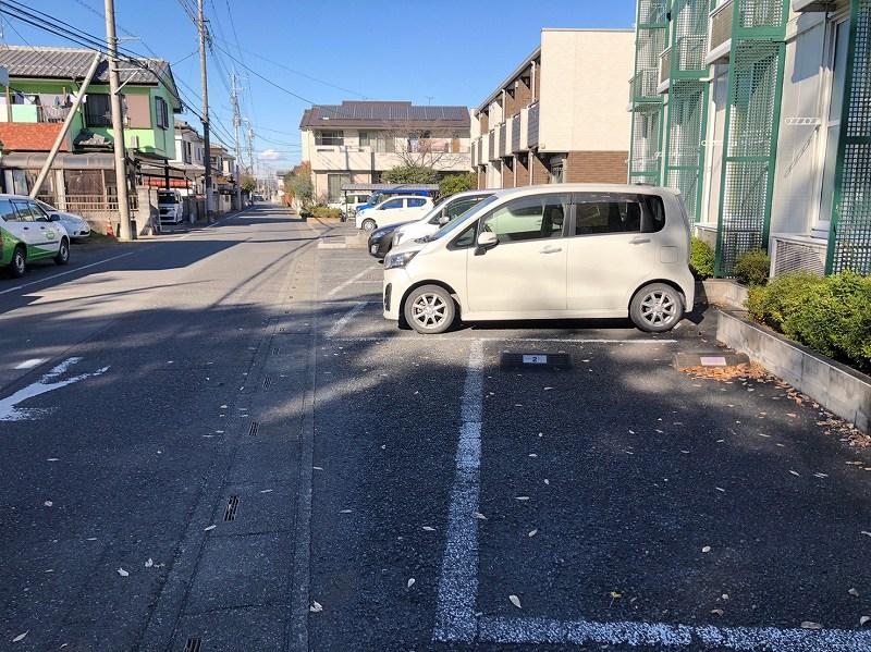 ルミエール(14233)の外観・駐車場イメージ1枚目