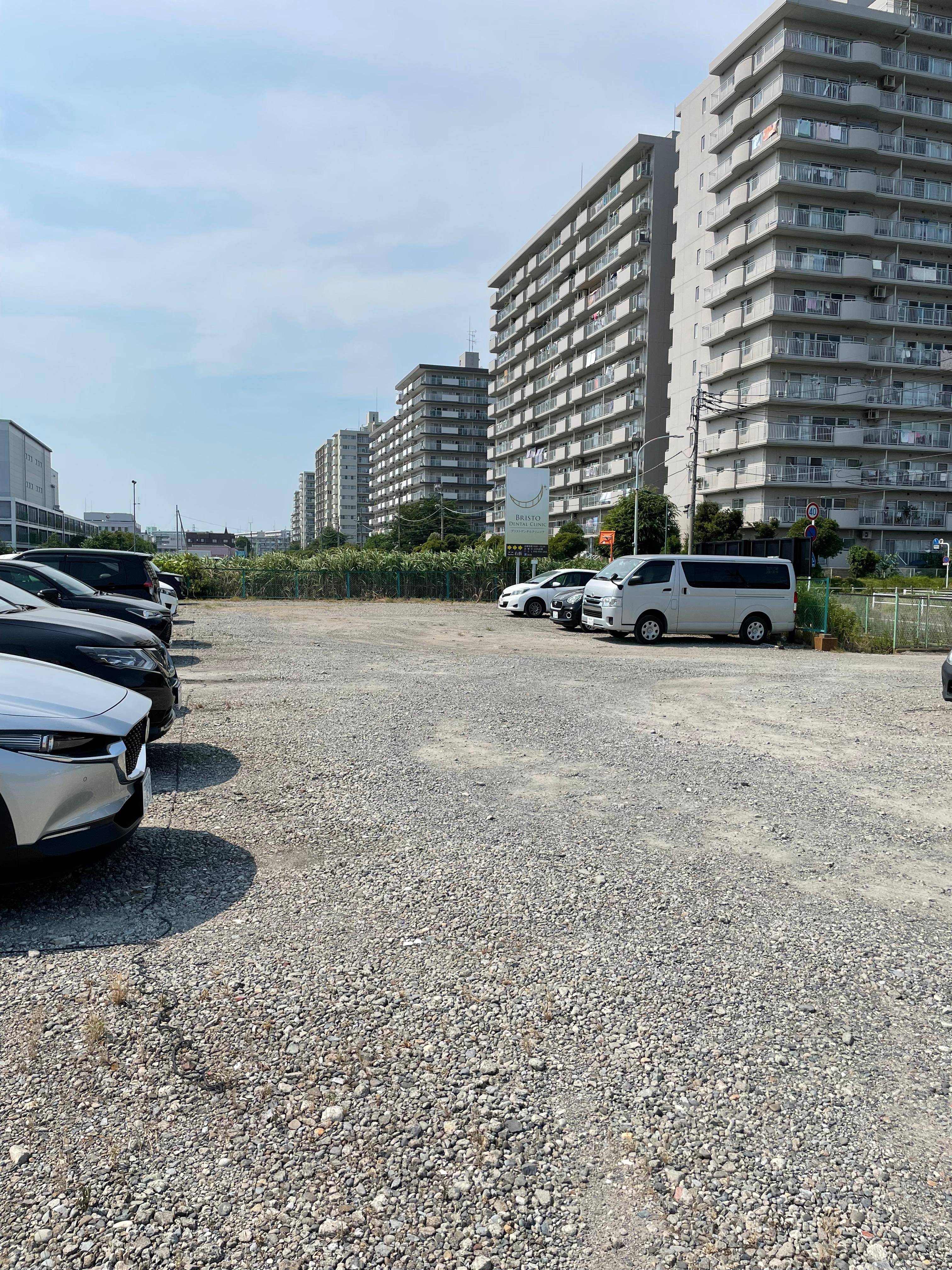 石井駐車場の外観・駐車場イメージ2枚目
