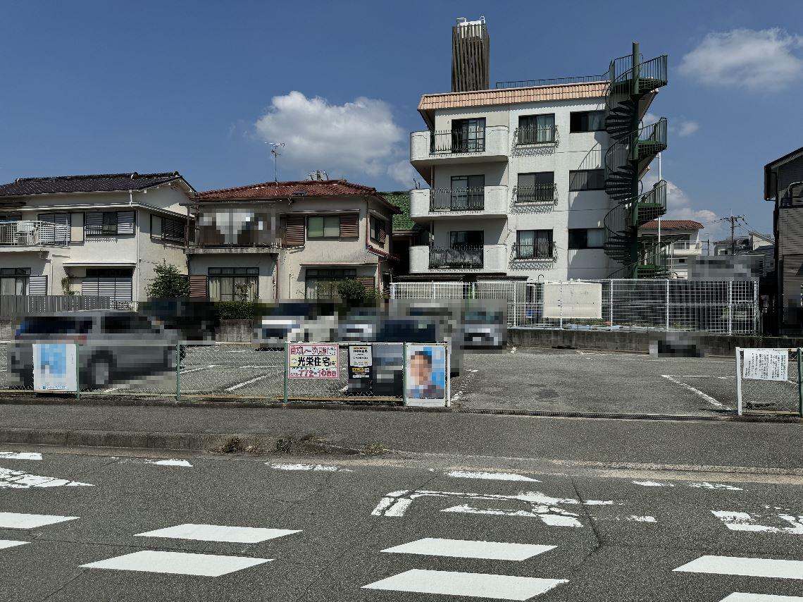 パーキング杉本の外観・駐車場イメージ1枚目