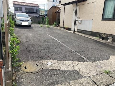 柳橋２―８パーキングの外観・駐車場イメージ1枚目