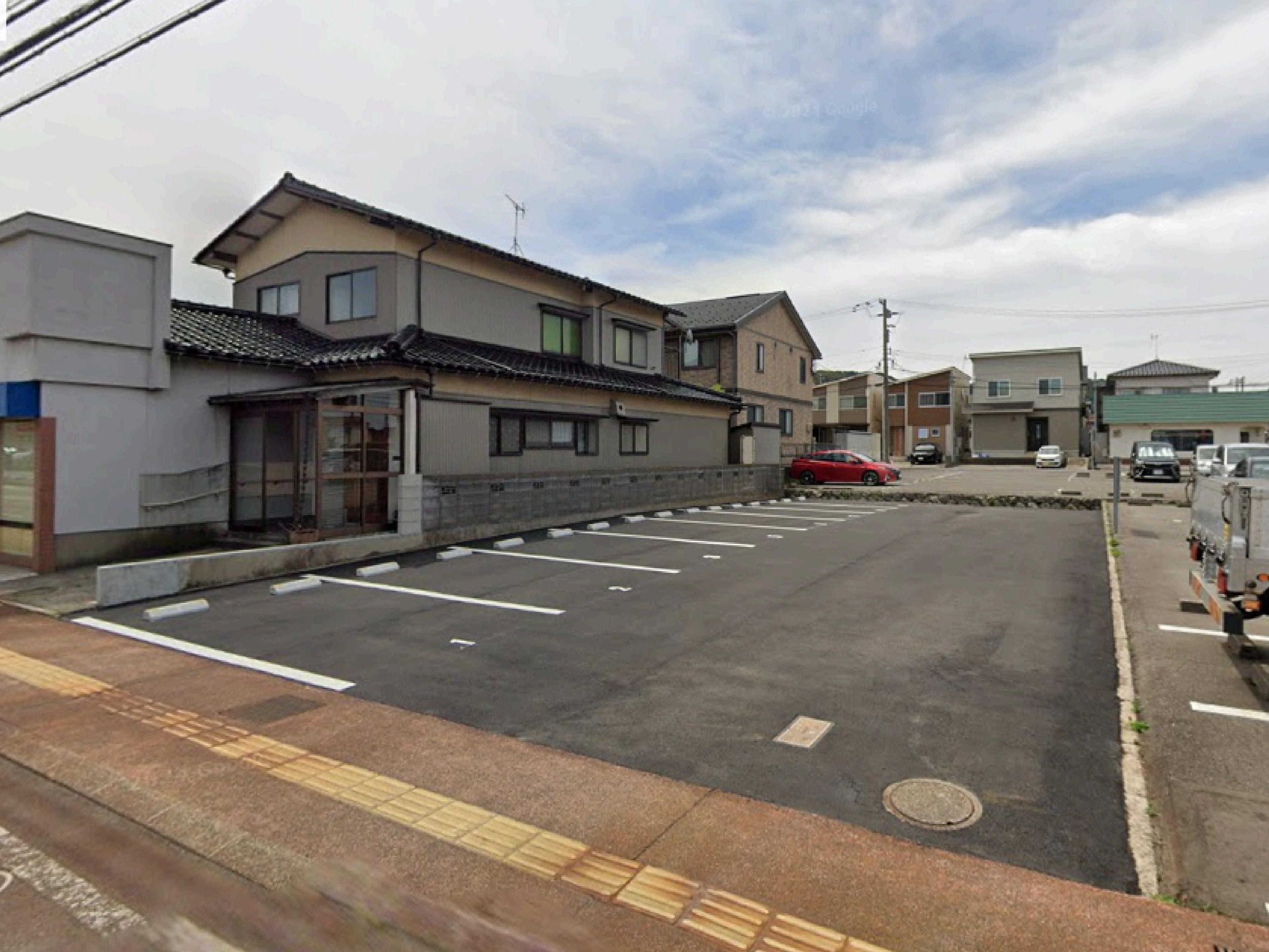 三馬2丁目月極駐車場の外観・駐車場イメージ1枚目