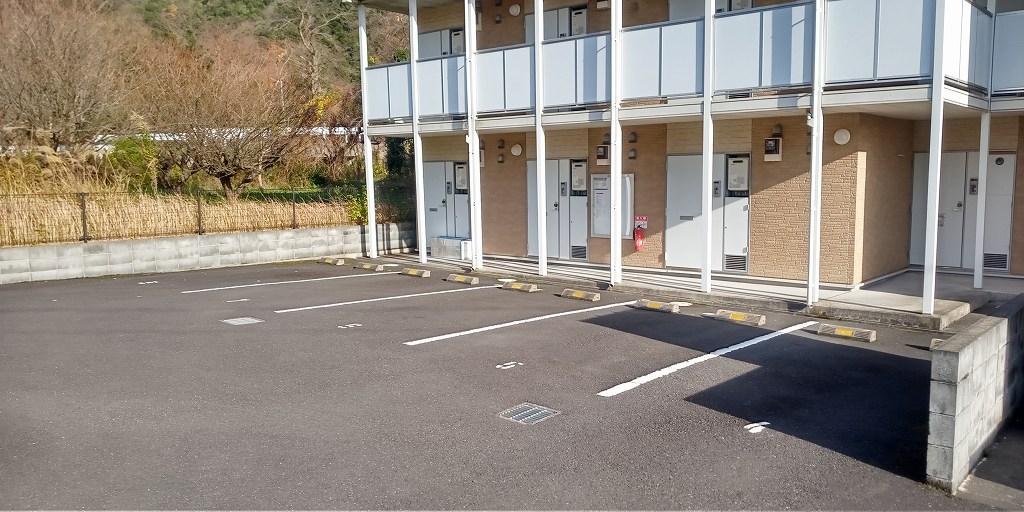 真(43238)の外観・駐車場イメージ1枚目
