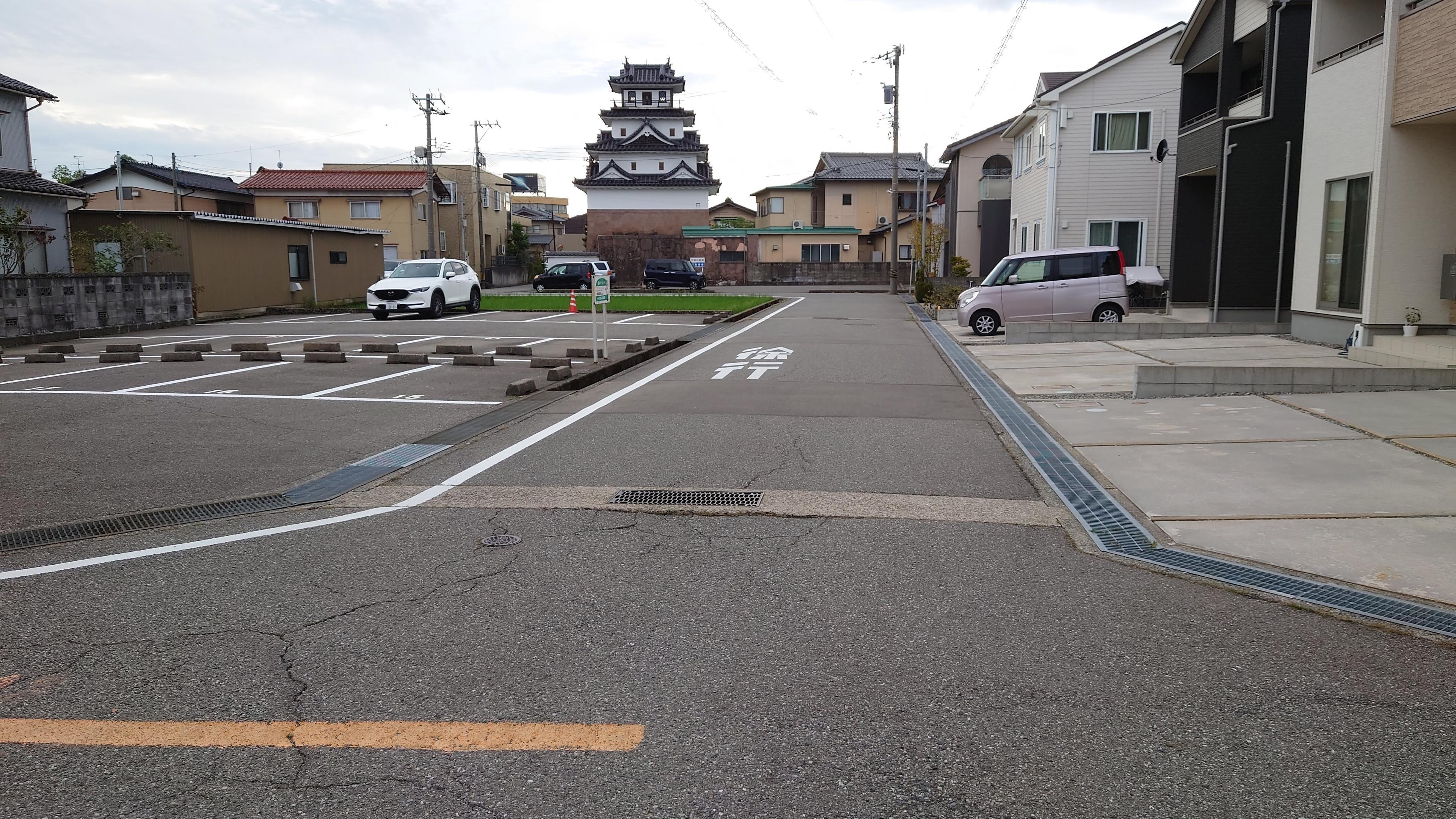 堀内駐車場Ⅳの外観・駐車場イメージ2枚目