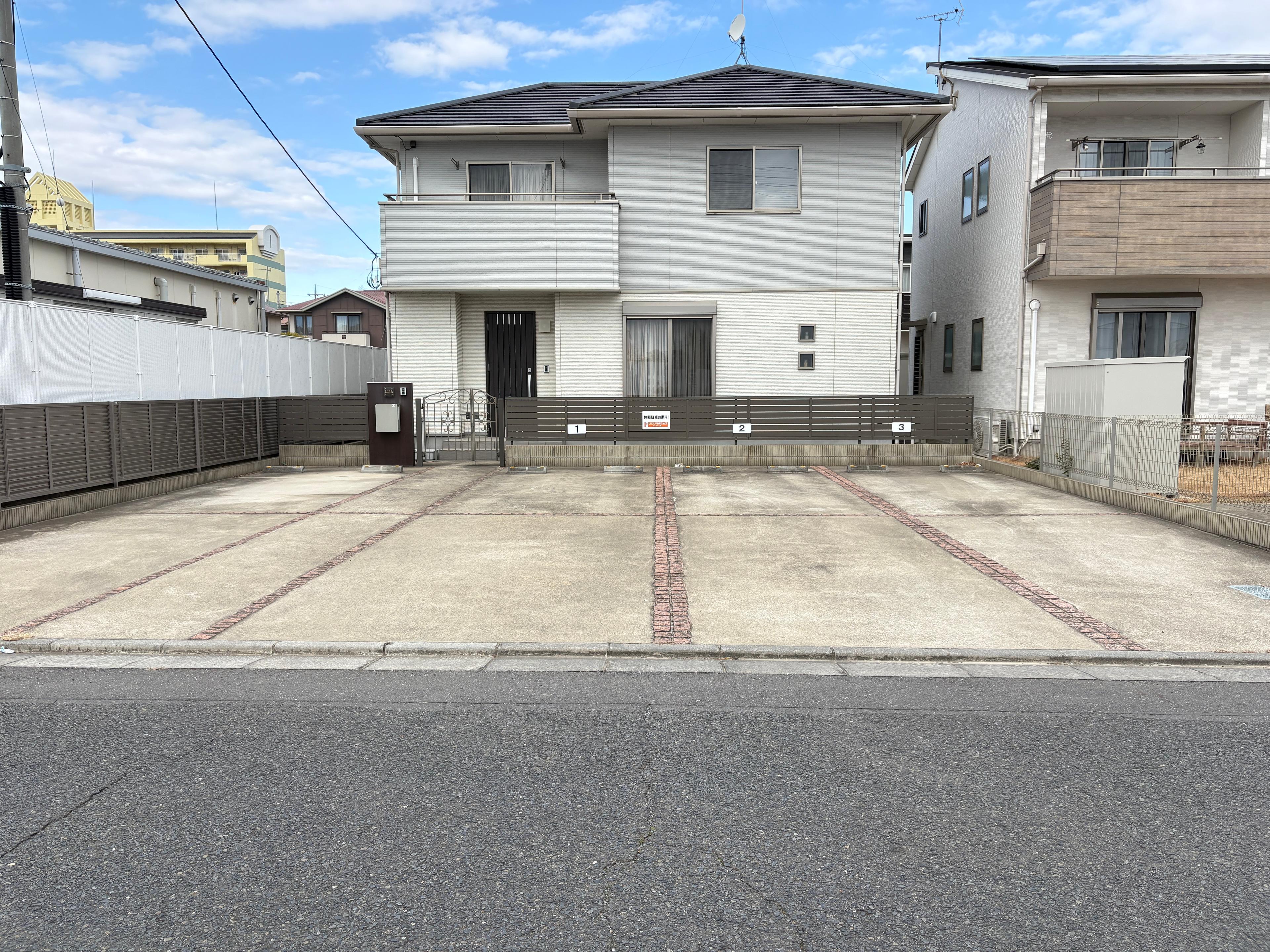 シャルム駐車場の外観・駐車場イメージ3枚目