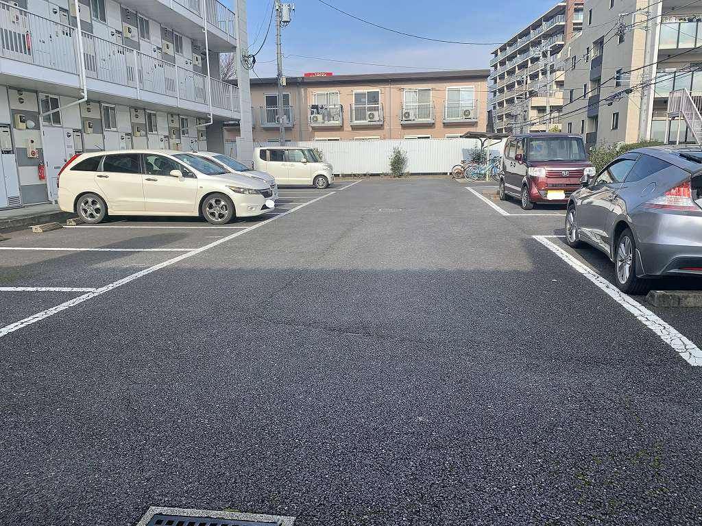 カネエーズ吾妻(23627)の外観・駐車場イメージ1枚目