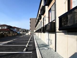 エスペラント(32151)の外観・駐車場イメージ1枚目