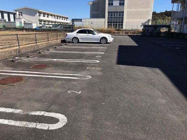 ひまわり(17404)の外観・駐車場イメージ1枚目