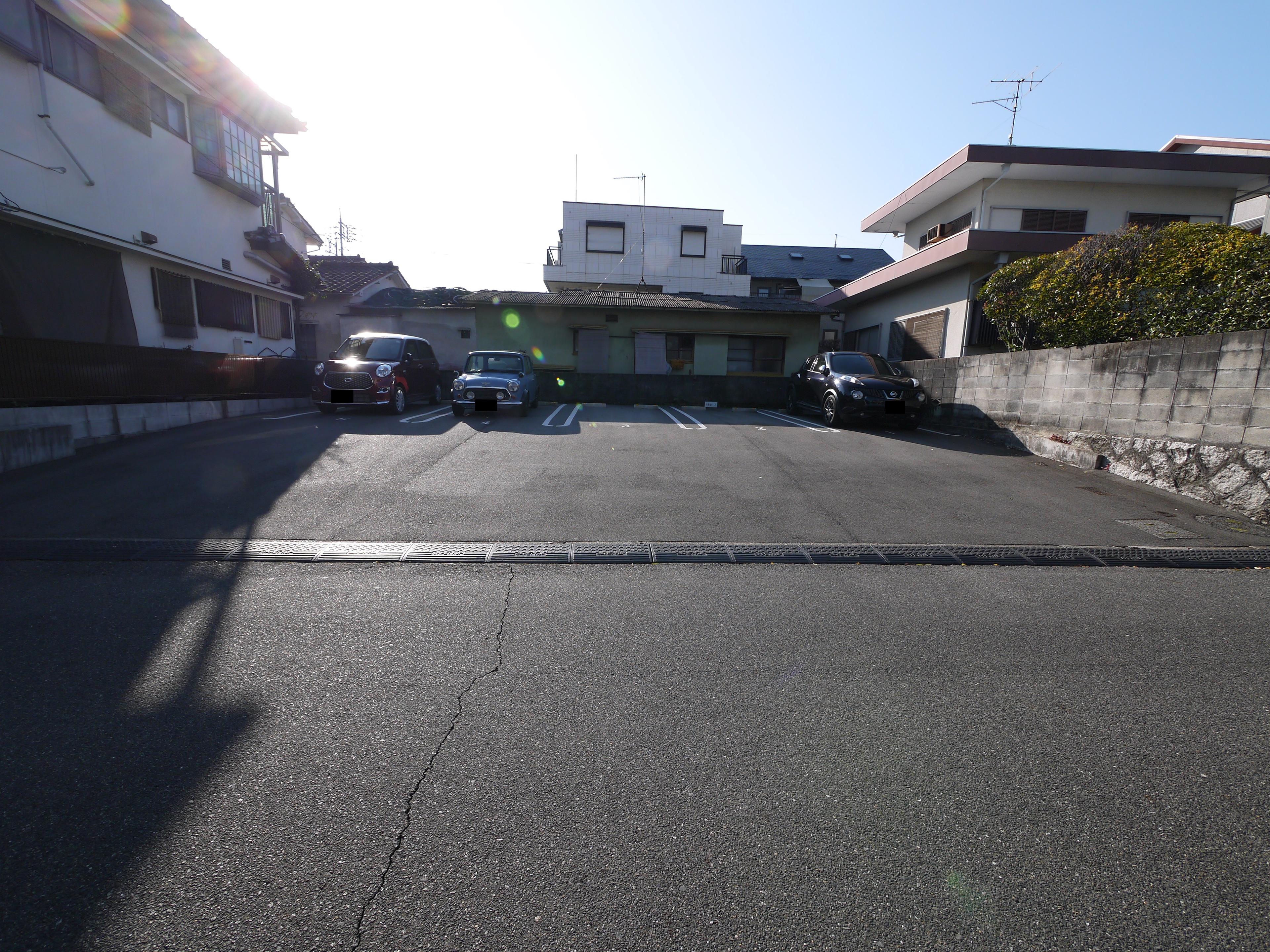 海老園１丁目１０ガレージの外観・駐車場イメージ1枚目