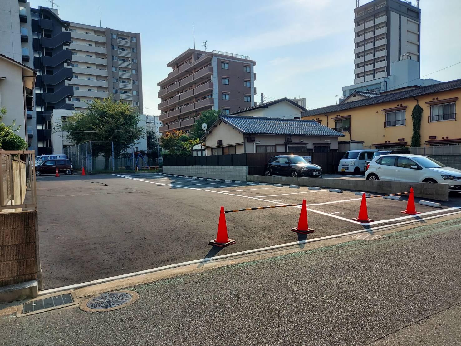 箱崎1丁目パーキングAの外観・駐車場イメージ3枚目