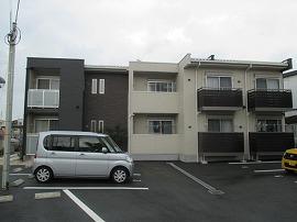 ポムールⅣ(55396)の外観・駐車場イメージ1枚目