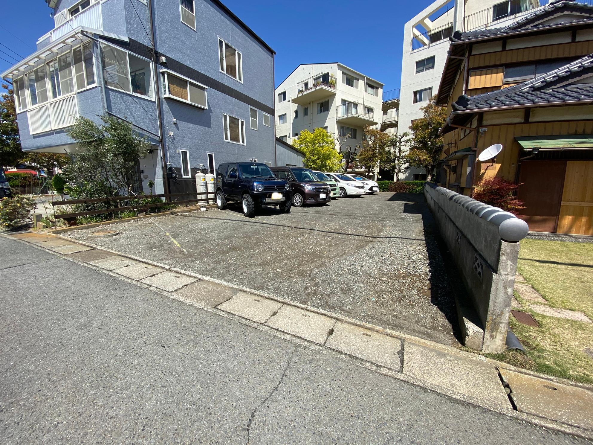 吉川唐ケ原駐車場の外観・駐車場イメージ1枚目