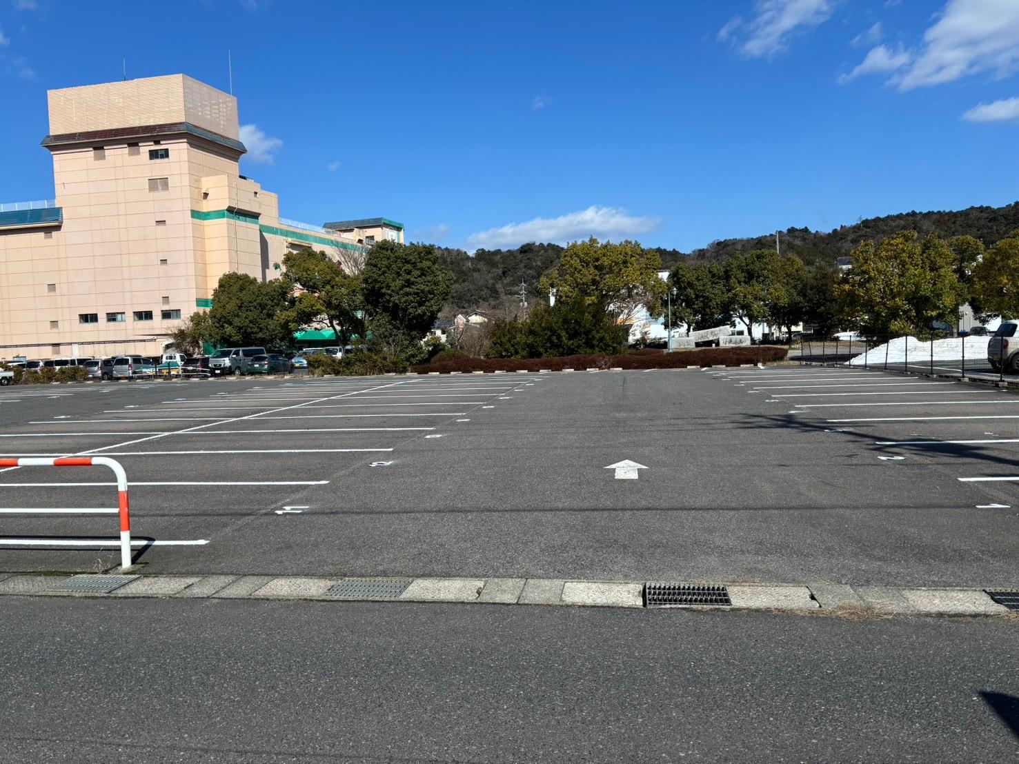 大正町駐車場の外観・駐車場イメージ1枚目