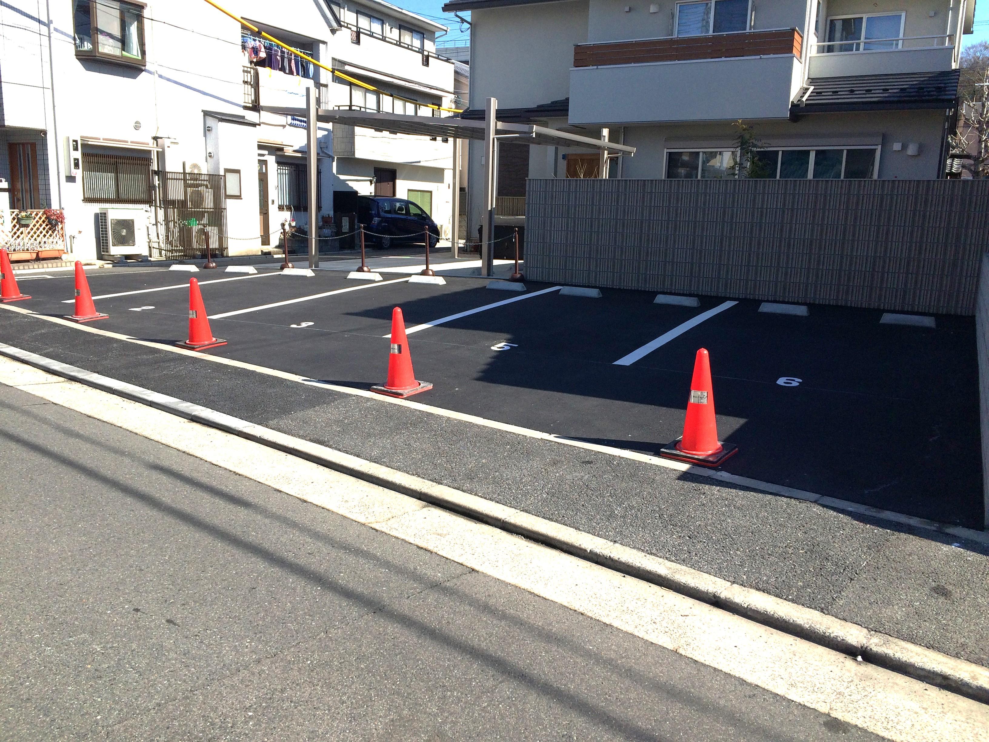 松原町ガレージの外観・駐車場イメージ2枚目