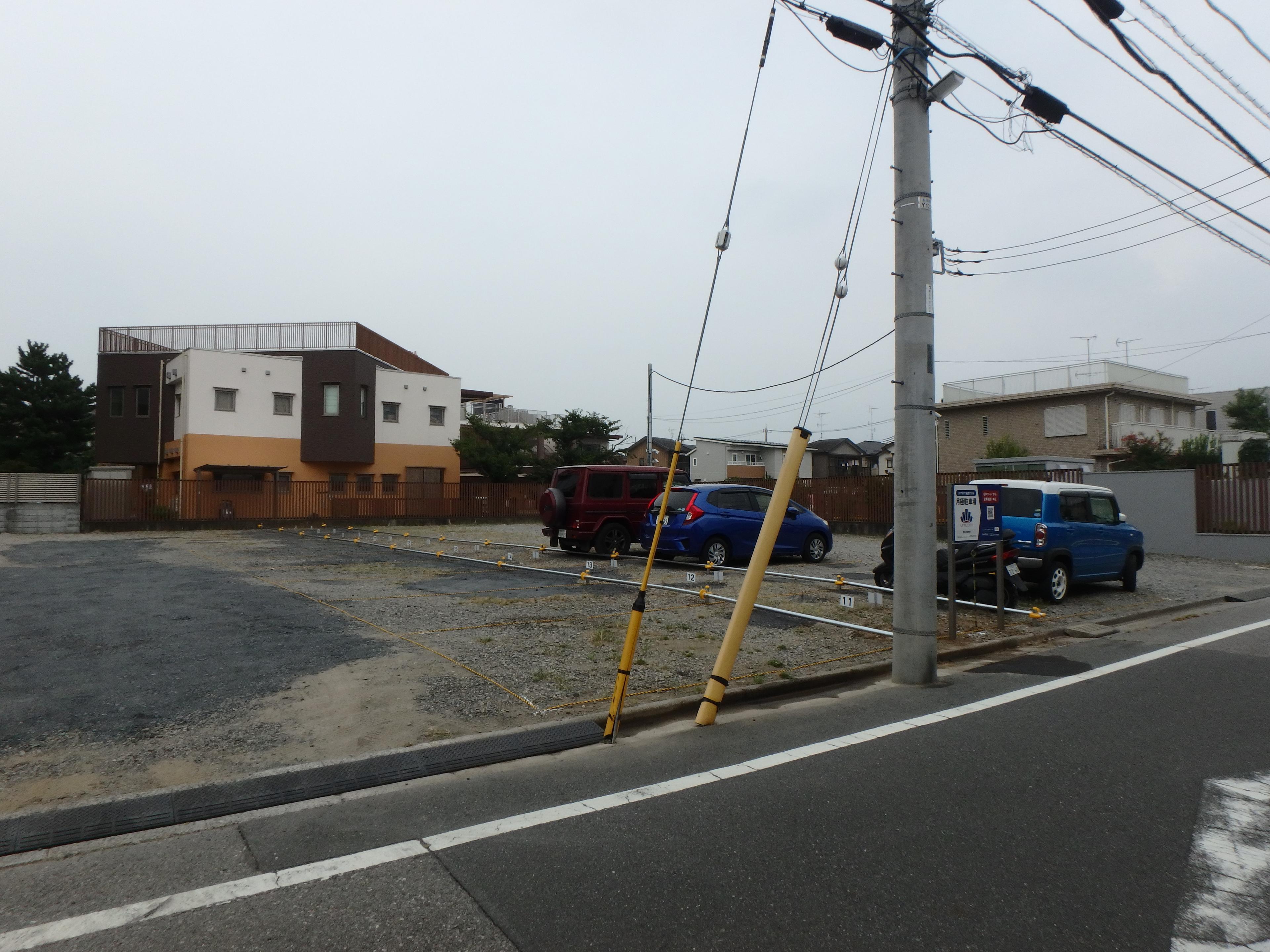 第８４駐車場の外観・駐車場イメージ3枚目