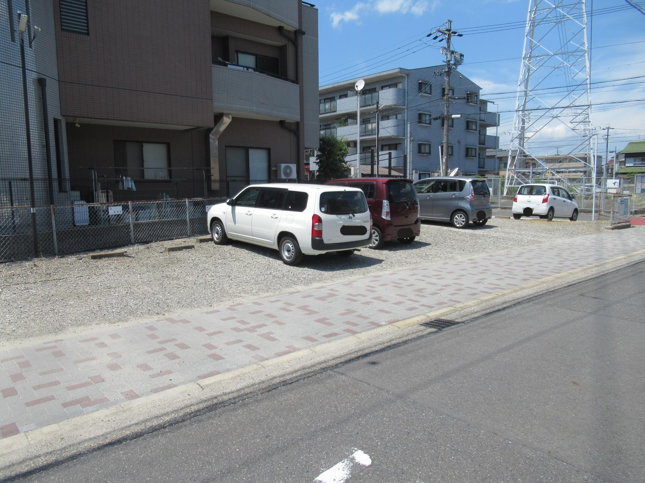 惟信第9駐車場の外観・駐車場イメージ3枚目