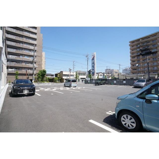 根本パーキングの外観・駐車場イメージ1枚目