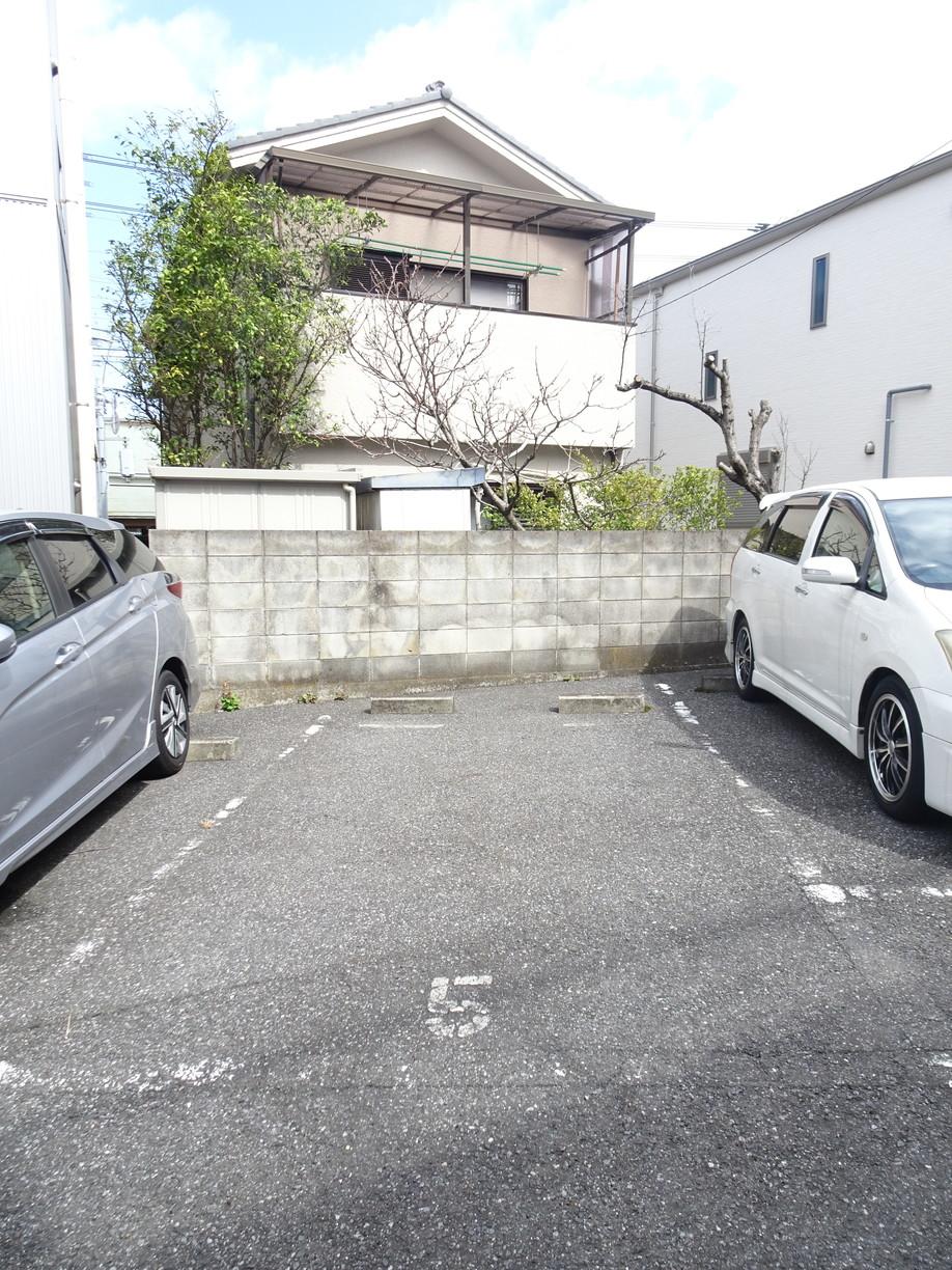 横田駐車場の外観・駐車場イメージ2枚目
