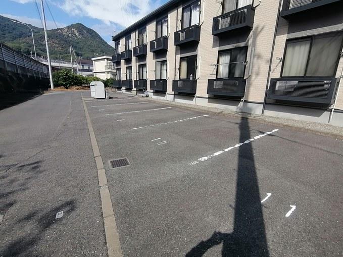 尾道西(37519)の外観・駐車場イメージ2枚目
