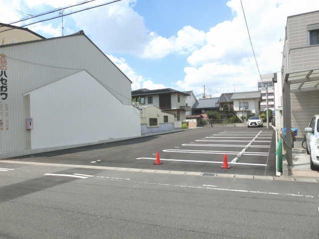 ワイズ・松降 第14駐車場の外観・駐車場イメージ2枚目
