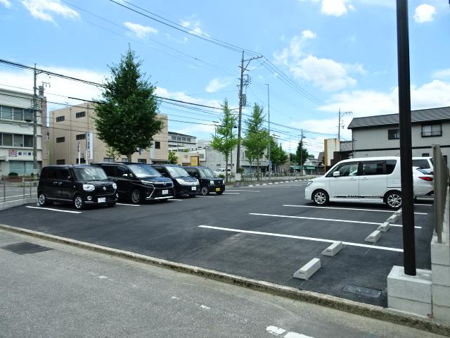 明大寺池下駐車場の外観・駐車場イメージ1枚目
