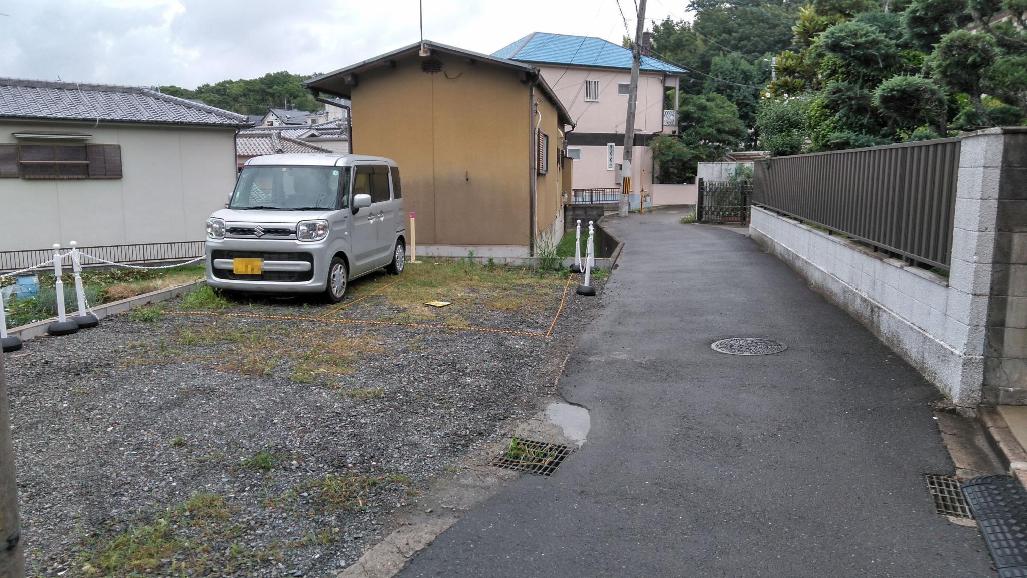 古曽部町三丁目駐車場の外観・駐車場イメージ1枚目