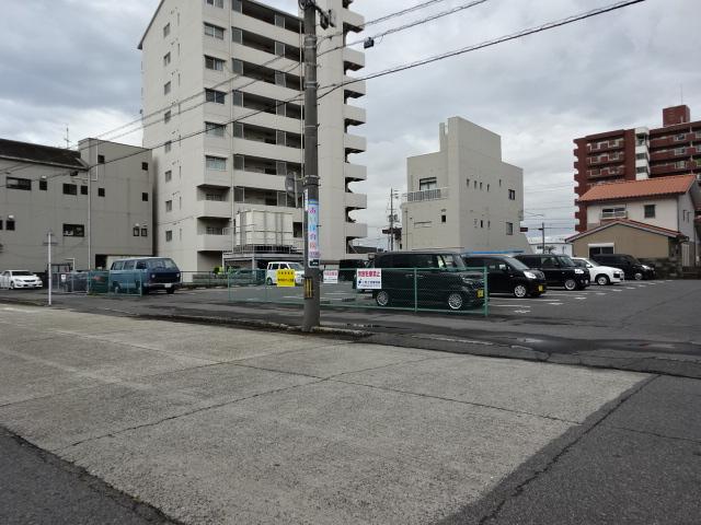 築港町駐車場の外観・駐車場イメージ3枚目