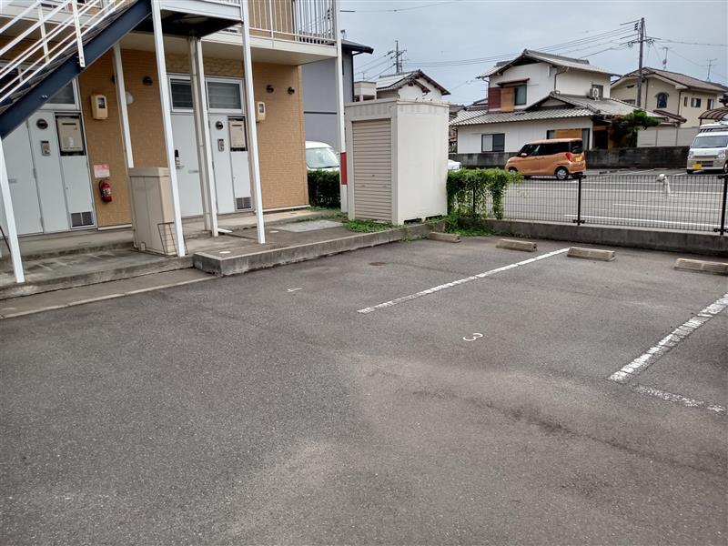 マユリカⅤ(41485)の外観・駐車場イメージ1枚目