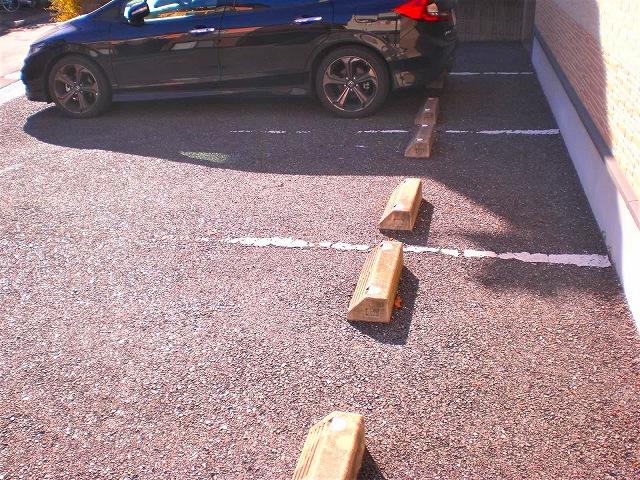 ルーキス(31716)の外観・駐車場イメージ1枚目