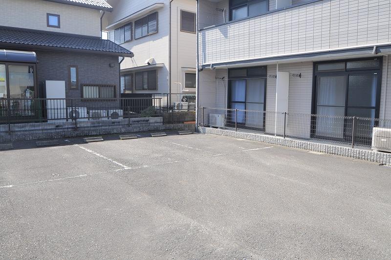 宇佐(9608)の外観・駐車場イメージ1枚目