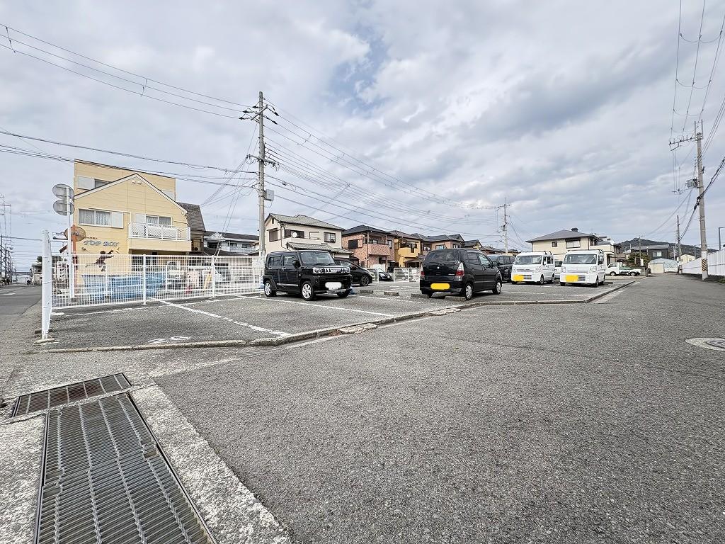 田尻N月極駐車場の外観・駐車場イメージ1枚目