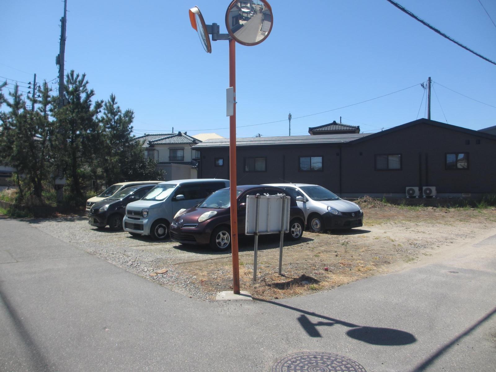 第66駐車場の外観・駐車場イメージ3枚目