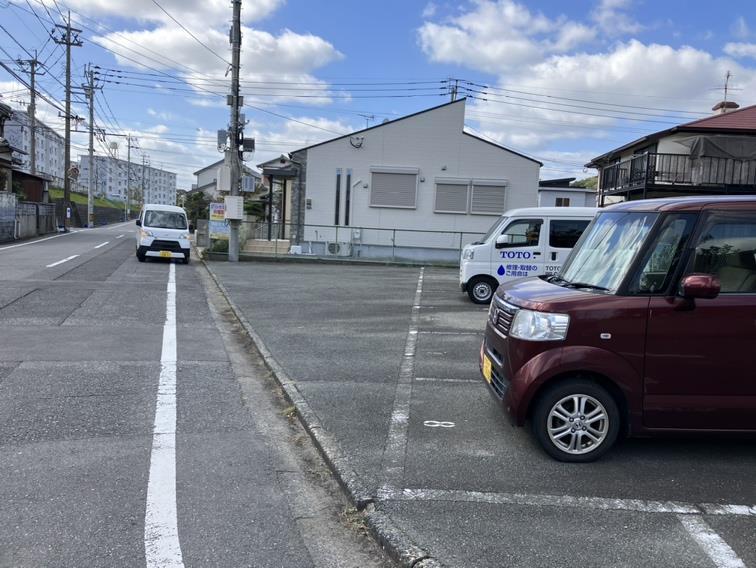 ジョイフル浅川台駐車場の外観・駐車場イメージ2枚目