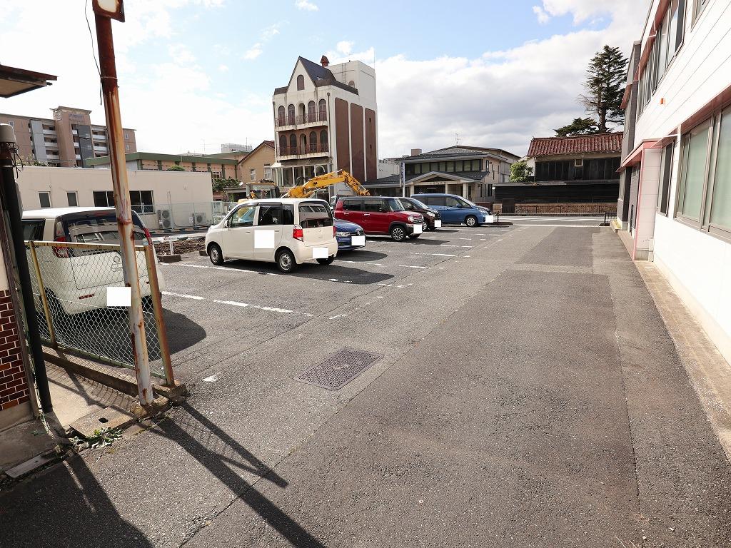 東町2丁目211駐車場の外観・駐車場イメージ3枚目