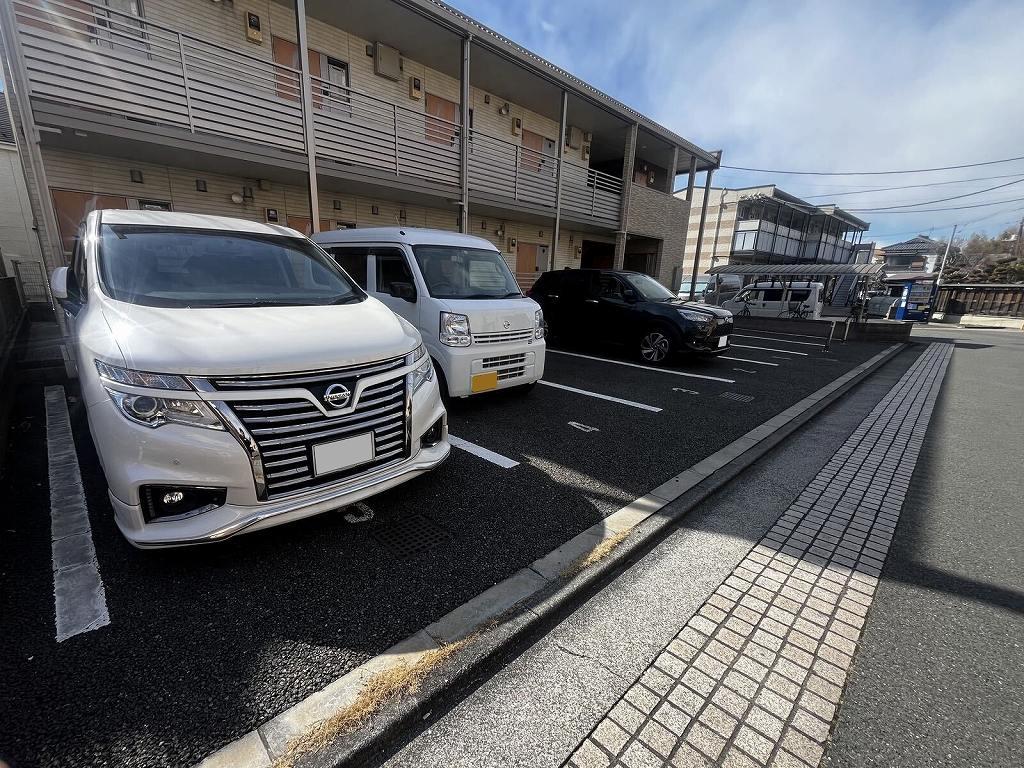 ミランダプレジールＭ(56424)の外観・駐車場イメージ2枚目